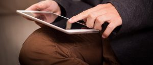 tablet-1075790_1920